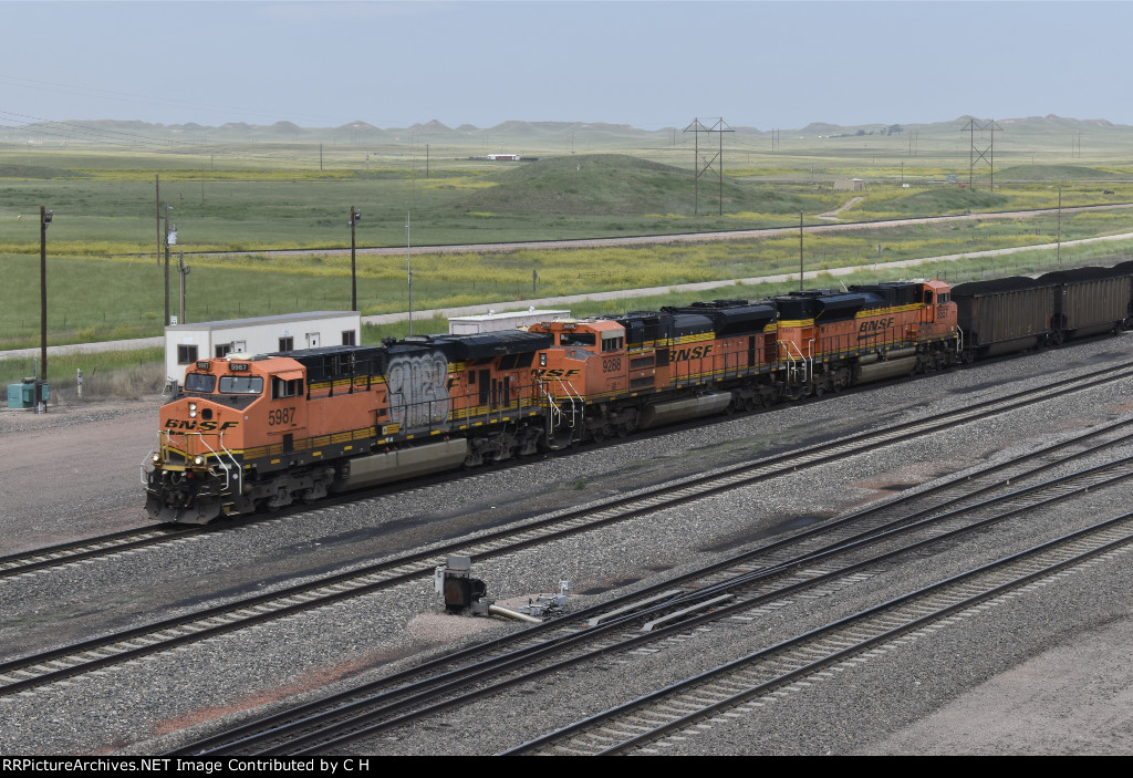 BNSF 5987/9288/8557